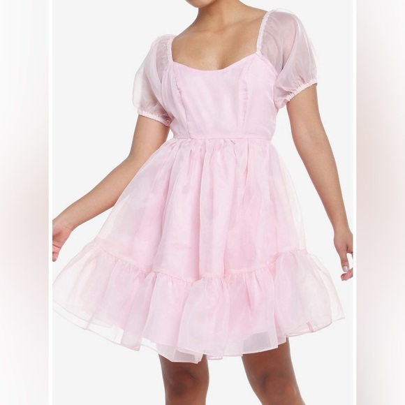 Hot Topic Dresses & Skirts - Hot topic organza puff sleeve dress nwot